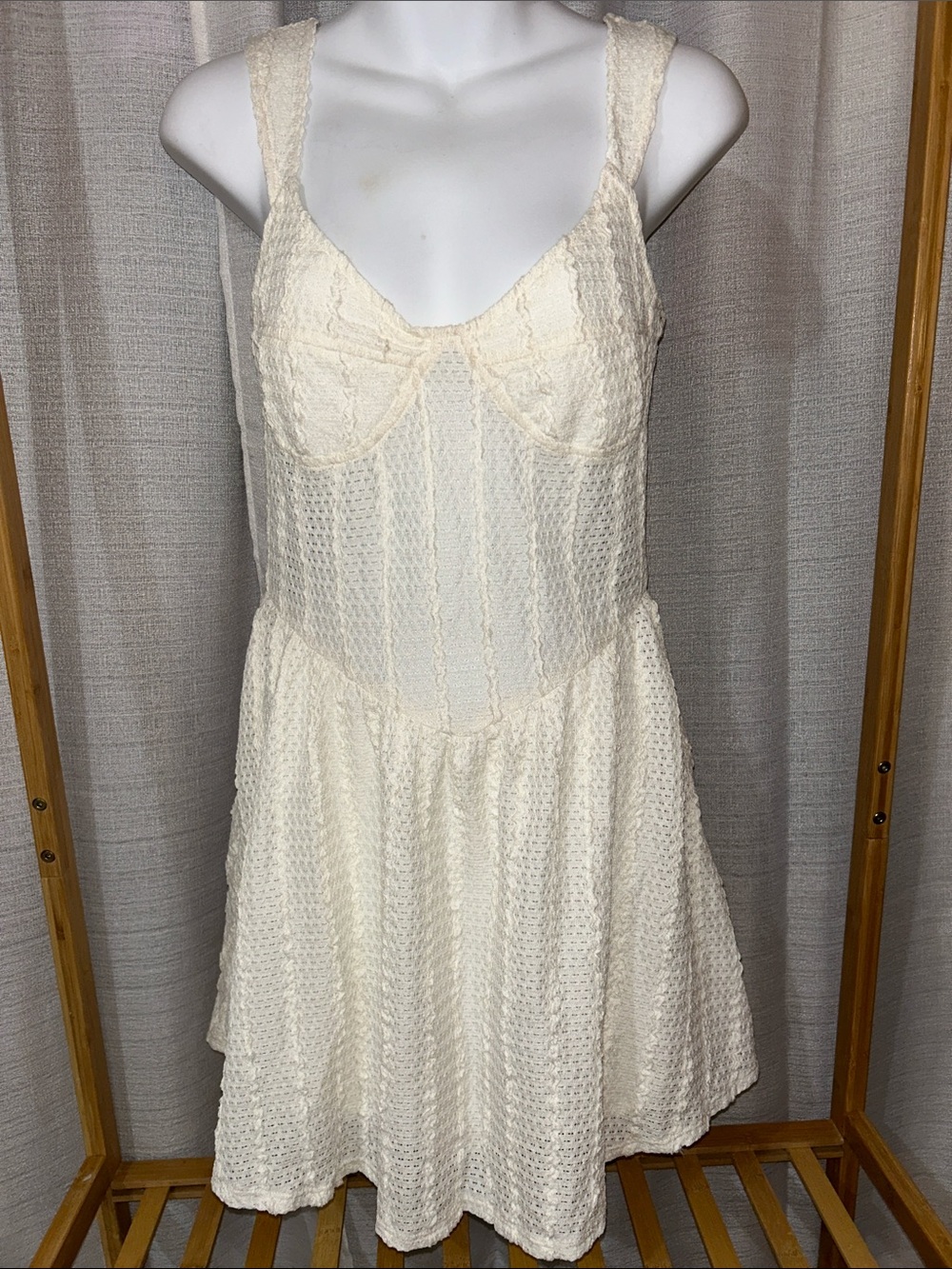 Elegant Cream Lace Knit Dress